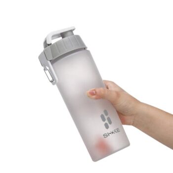 Bình đựng nước bằng nhựa, không giữ nhiệt